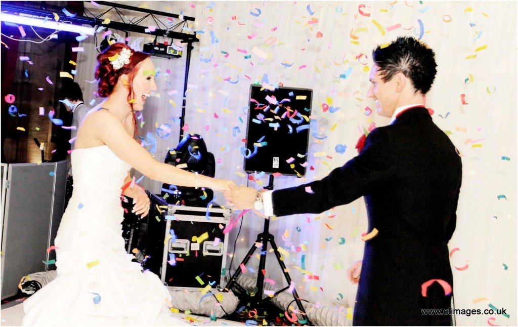 peckforton-castle-wedding-photography-first-dance peckforton-castle-wedding-photography-first-dance