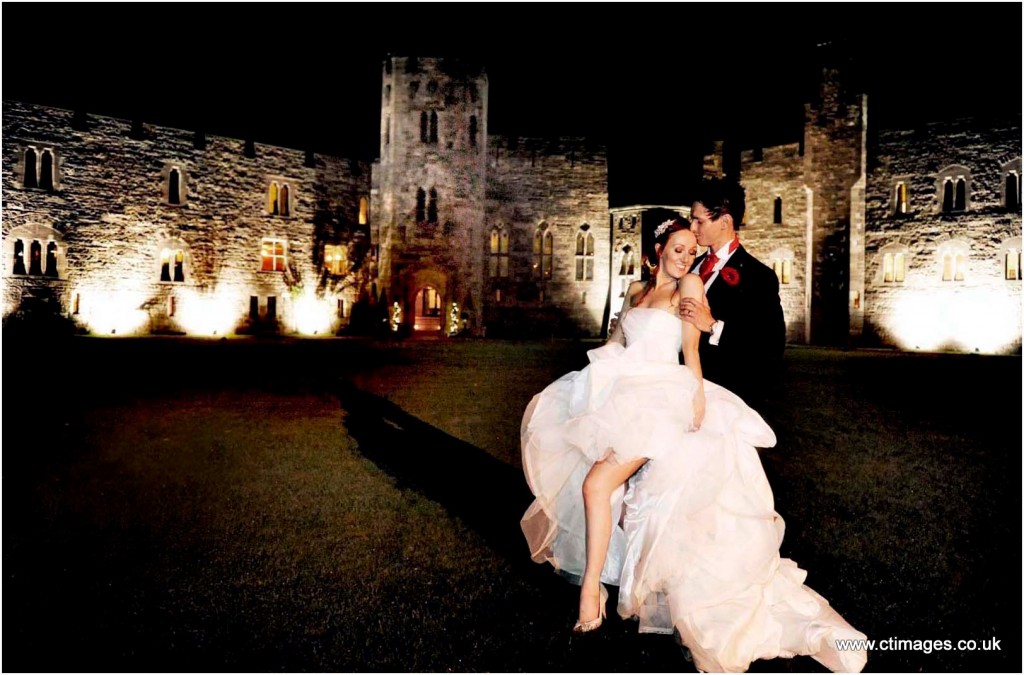 peckforton-castle-wedding-photography-at-night peckforton-castle-wedding-photography-at-night