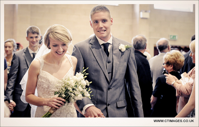 _REF6293 rivington-hall-barn-weddings-photographers-documentary-style-photography