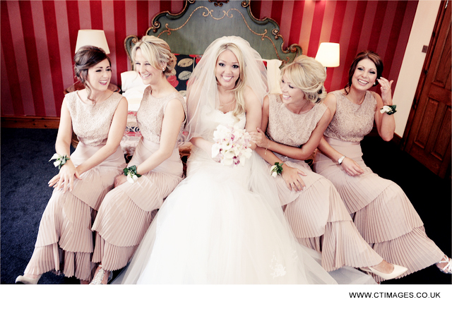 gibbon-bridge-wedding-photography-bridesmaids-laughing gibbon-bridge-wedding-photography-bridesmaids-laughing