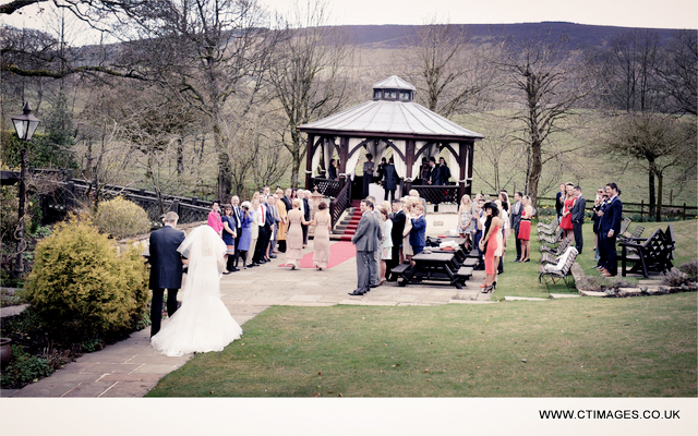 gibbon-bridge-wedding-photography-outdoor-venues gibbon-bridge-wedding-photography-outdoor-venues
