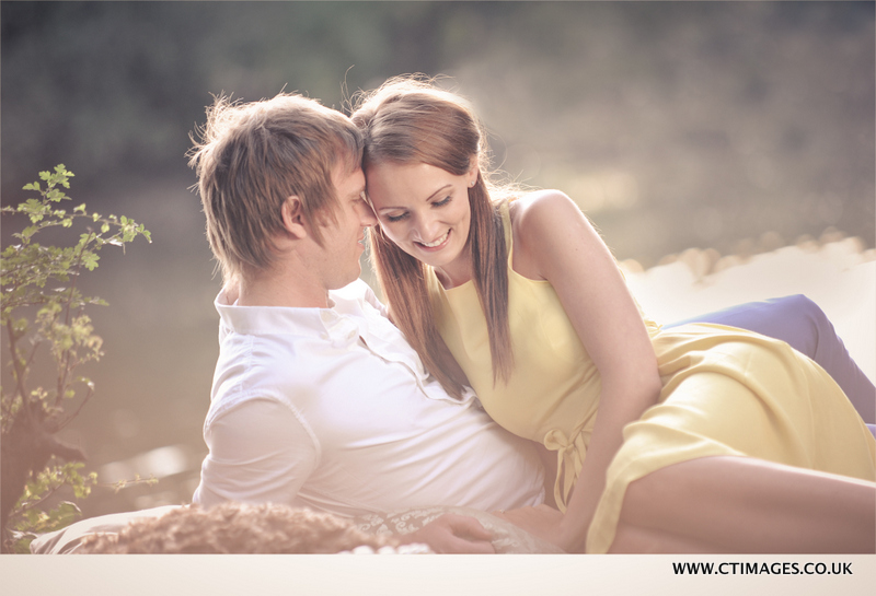 couple-practise-wedding-photographs-by-manchester-lake