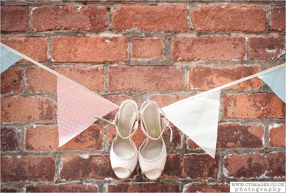 astley-hall-wedding-photos-chorley-weddings-lancashire-photographers-creative-female-photography_0011.jpg astley-hall-wedding-photos-chorley-weddings-lancashire-photographers-creative-female-photography_0011.jpg