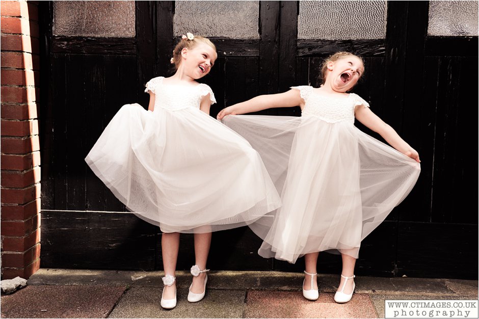 astley-hall-wedding-photos-chorley-weddings-photographers-creative-female-photography_0001.jpg