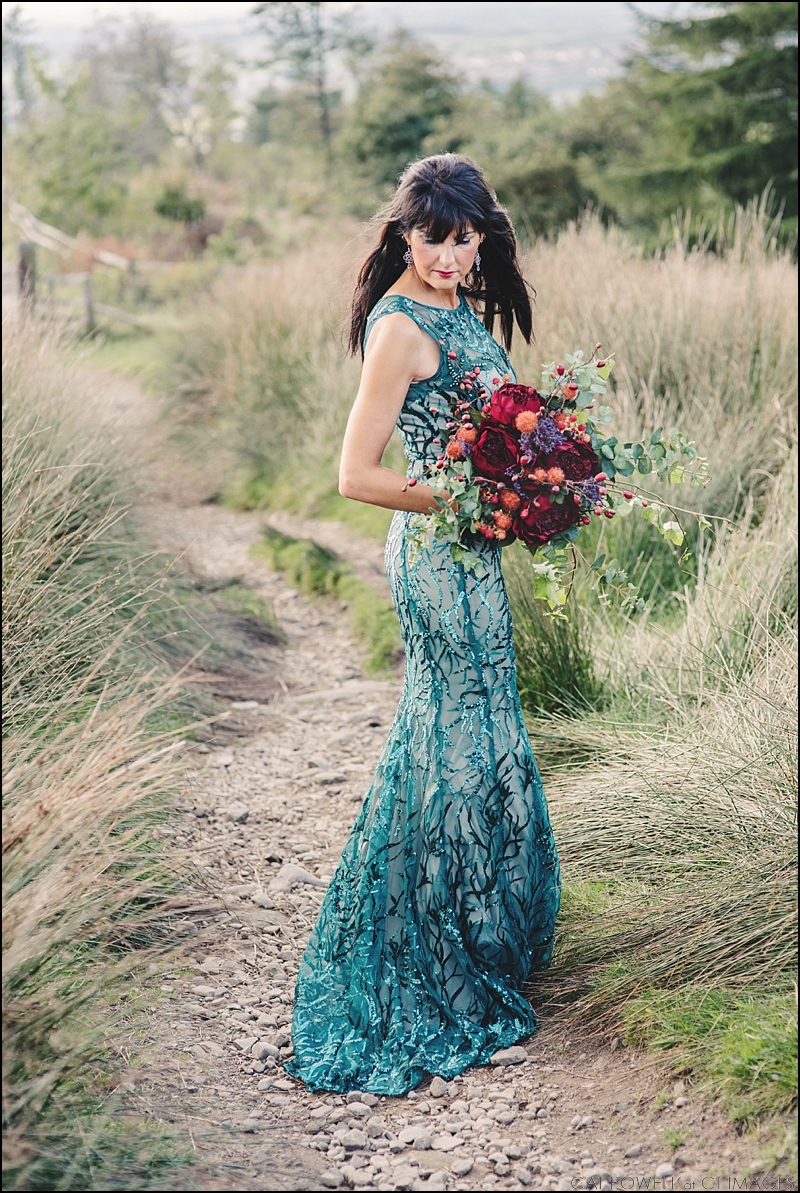 bohemian-autumn-wedding-photography-green-dress-campervan-dog-12.jpg alternative wedding style,autumn wedding,bohemian wedding,bride in green,campervan,green dress,wedding photographer,wedding photography,wedding photos,wedding with dog,