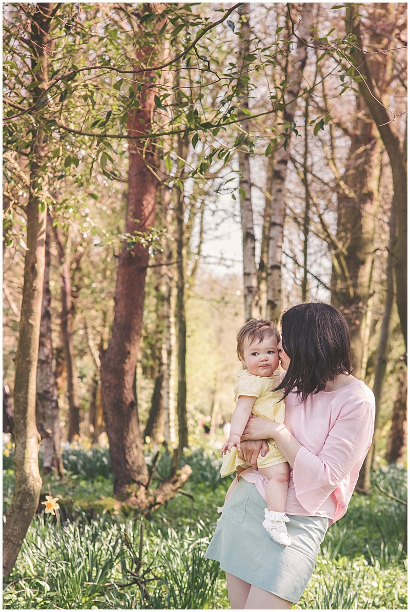 bolton,bolton childrens photographer,bolton kids portraits,bolton photographer,childrens portraits,family photos,family portrait photographer,outdoor portraits,photographer,photography,spring family pictures,