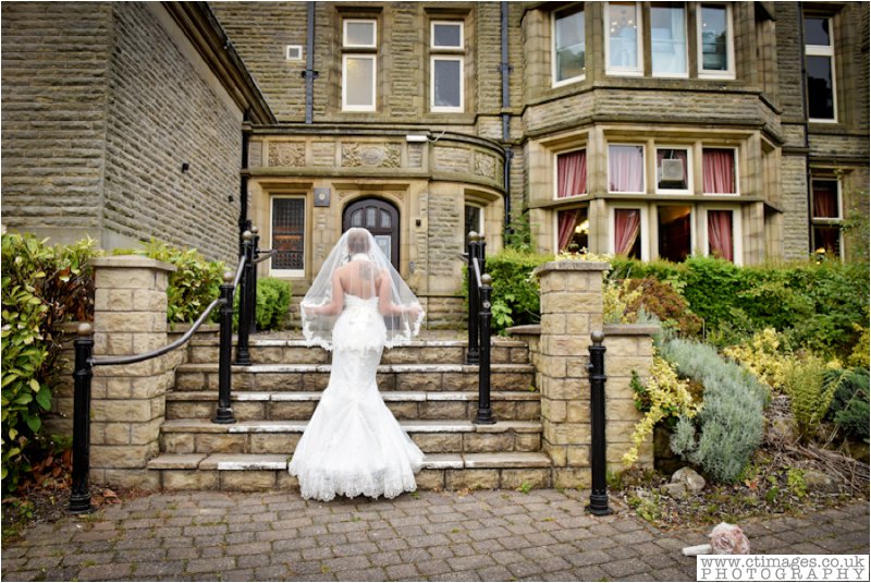 bolton,bolton wedding photography,photographer,photography,toby carvery bolton,watermillock,watermillock bolton,wedding photos,