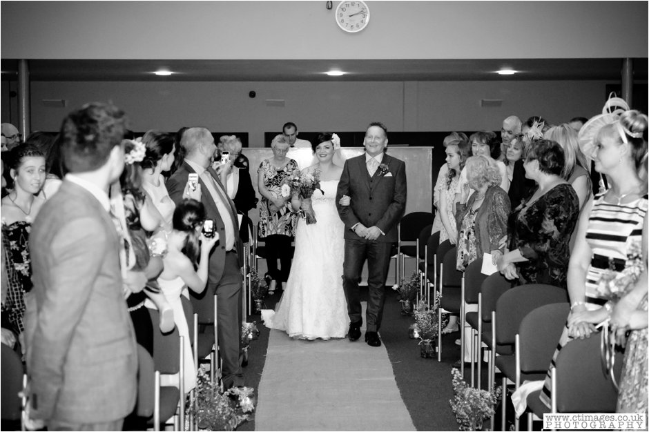 bury-wedding-photographer-bolholt-hotel-weddings-female-photography-creative-photographers_0020.jpg bury-wedding-photographer-bolholt-hotel-weddings-female-photography-creative-photographers_0020.jpg
