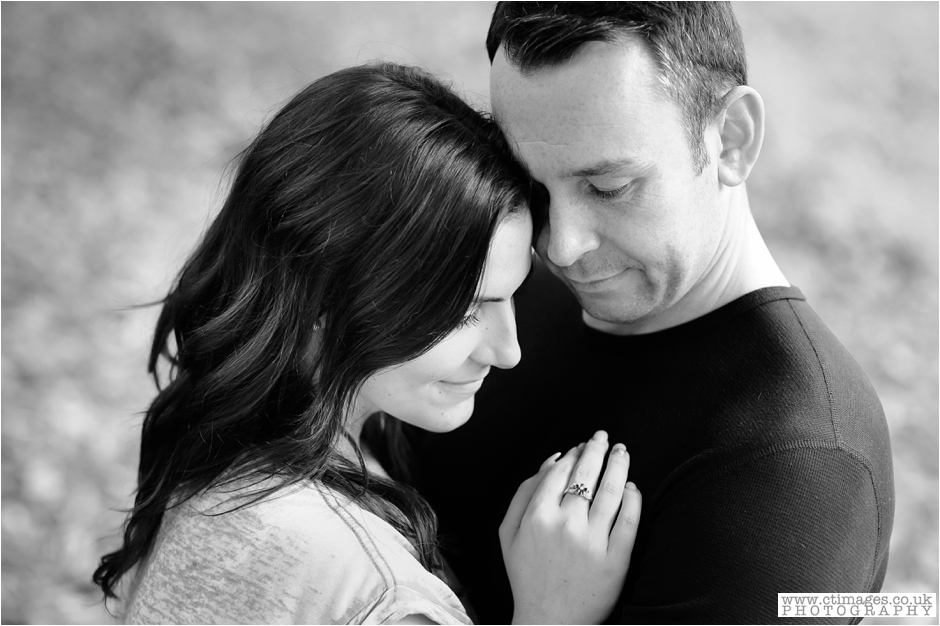 cheshire-wedding-photographer-culcheth-linear-park-photos-warrington-engagement-photography_0021.jpg cheshire-wedding-photographer-culcheth-linear-park-photos-warrington-engagement-photography_0021.jpg
