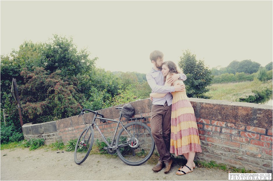 cheshire-wedding-photographer-lymm-weddings-engagement-photography-creative-photographers_0006.jpg