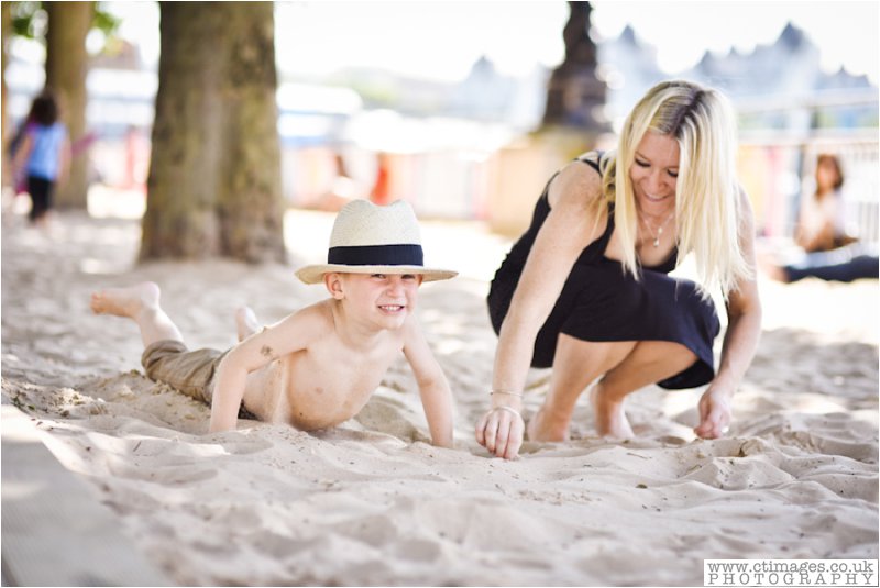childrens-photography-outdoor-portraits-21.jpg childrens outdoor pictures,