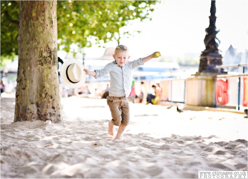 childrens-photography-outdoor-portraits-24.jpg childrens outdoor pictures,
