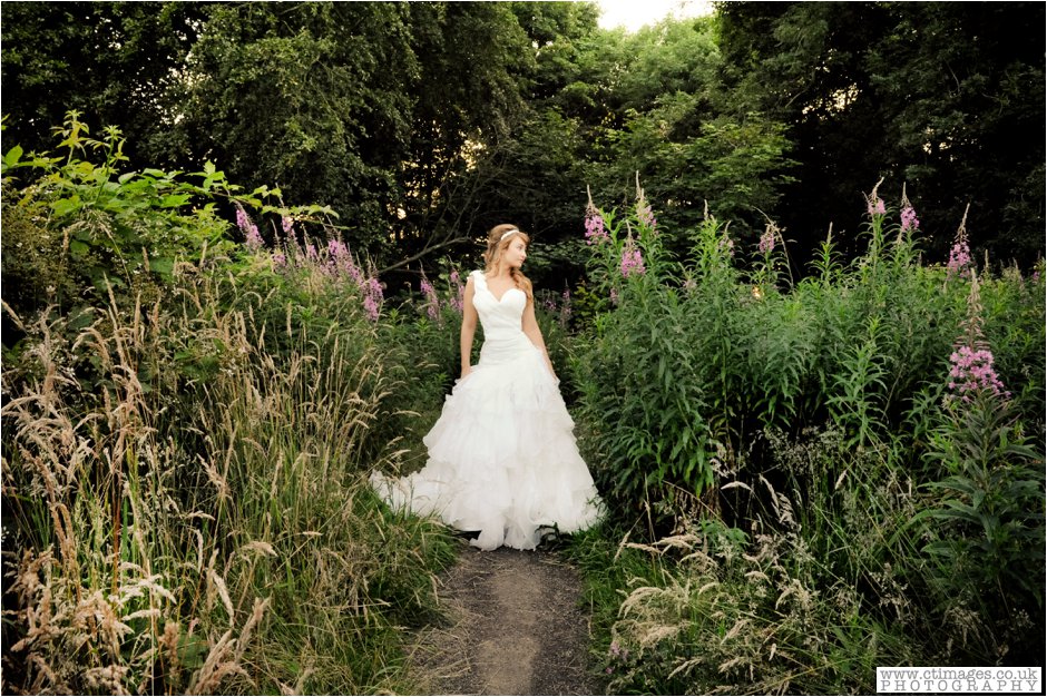 lancashire-wedding-photographer-weddings-female-photography-creative-photographers_0005.jpg lancashire-wedding-photographer-weddings-female-photography-creative-photographers_0005.jpg
