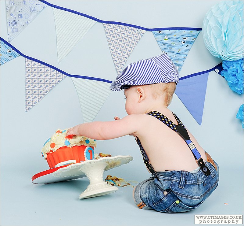 manchester-cake-smash-photographer-babys-first-birthday-photos-4.jpg babys first birthday,cake smash photography,manchester cake smash photography,