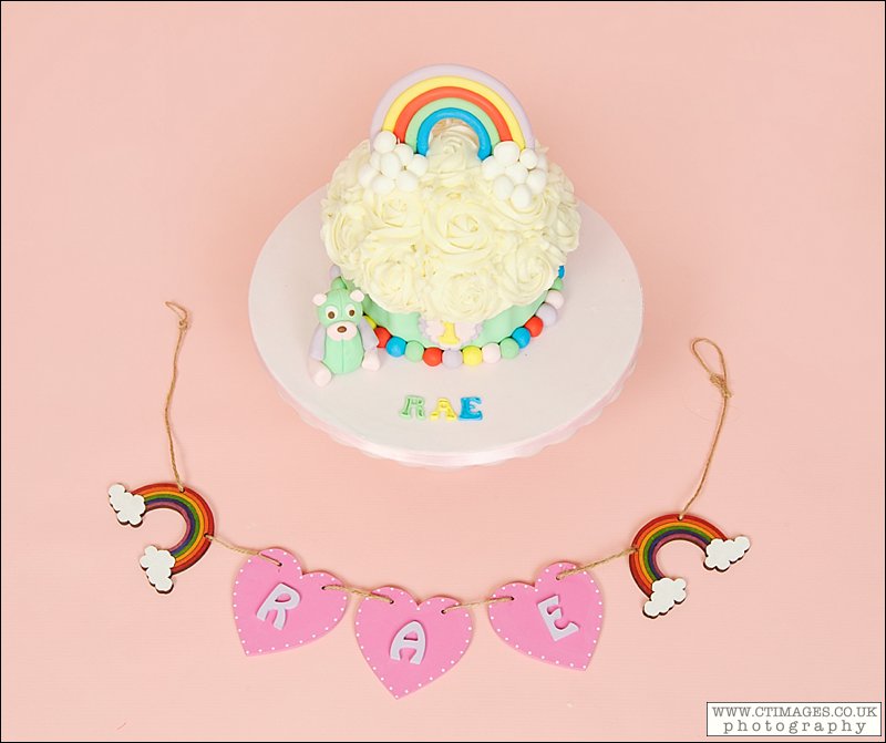 giant rainbow cupcake, rainbow, cup cake,