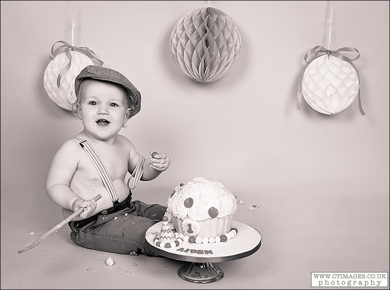 vintage cake smash, baby boy, black and white,