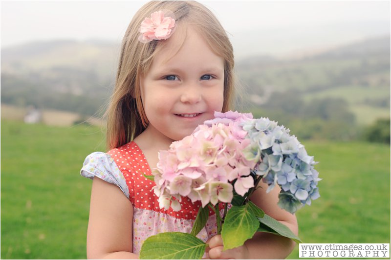 manchester-childrens-photographers-lancashire-kids-photos-outdoor-family-photography-13.jpg manchester-childrens-photographers-lancashire-kids-photos-outdoor-family-photography-13.jpg