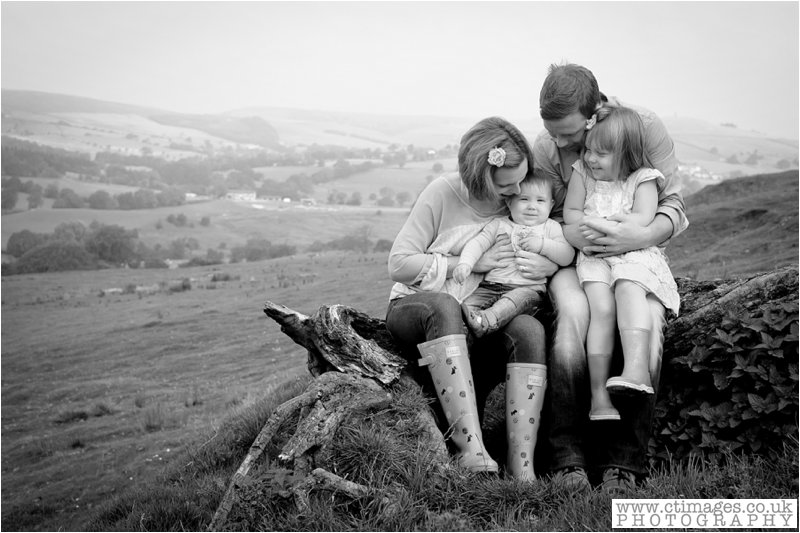 manchester-childrens-photographers-lancashire-kids-photos-outdoor-family-photography-16.jpg manchester-childrens-photographers-lancashire-kids-photos-outdoor-family-photography-16.jpg