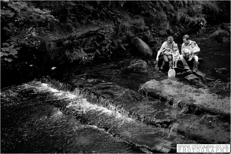 manchester-childrens-photographers-lancashire-kids-photos-outdoor-family-photography-22.jpg manchester-childrens-photographers-lancashire-kids-photos-outdoor-family-photography-22.jpg