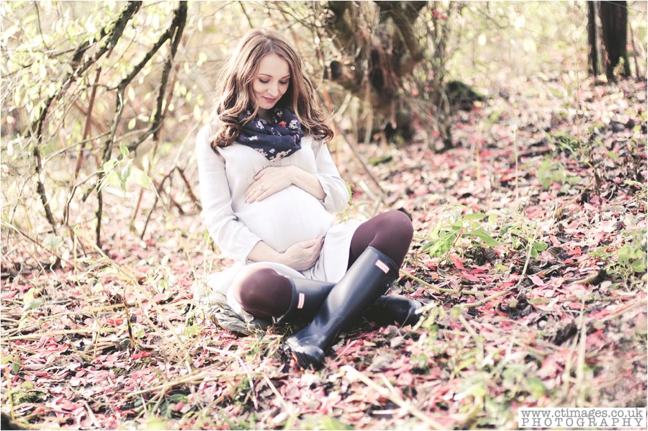 autumn photos,couple photos,lancashire,lancashire wedding,manchester bride,northwest,outdoor couple photos,outdoor engagement,photographer,vintage photos,whimsical homemade,