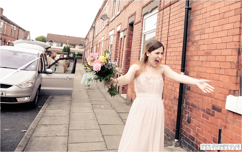 manchester-wedding-photographer-homemade-whimsical-country-photos-rustic-vintage-photography_0017.jpg