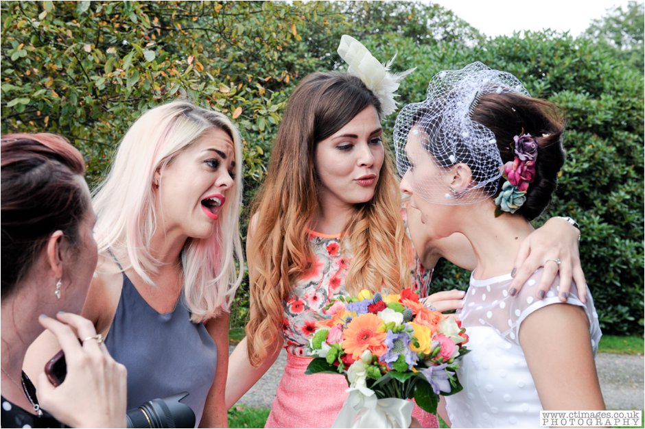 rivington-hall-barn-wedding-photographer-lancashire-weddings-female-photography-creative-photographers_0052.jpg
