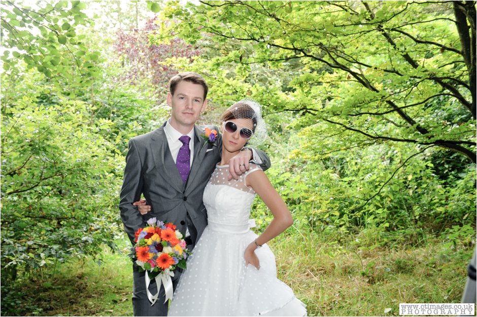 rivington-hall-barn-wedding-photographer-lancashire-weddings-female-photography-creative-photographers_0053.jpg
