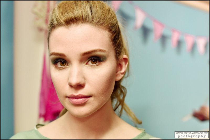 vintage-bridal-hair-make-up-inspiration-styled-magazine-photography-shoot-behind-the-scenes_0021.jpg