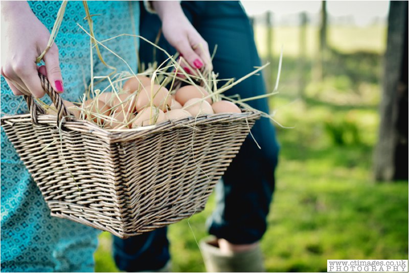 vintage-photos-country-farm-engagement-photography-land-girl-style-7.jpg engagement photography,english country engagement,farm engagement,land girl style,photography,vintage,vintage engagement,vintage photos,
