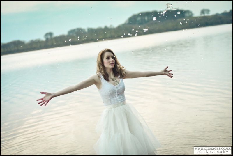 wedding-photography-manchester-bride-photographers-bolton-27.jpg
